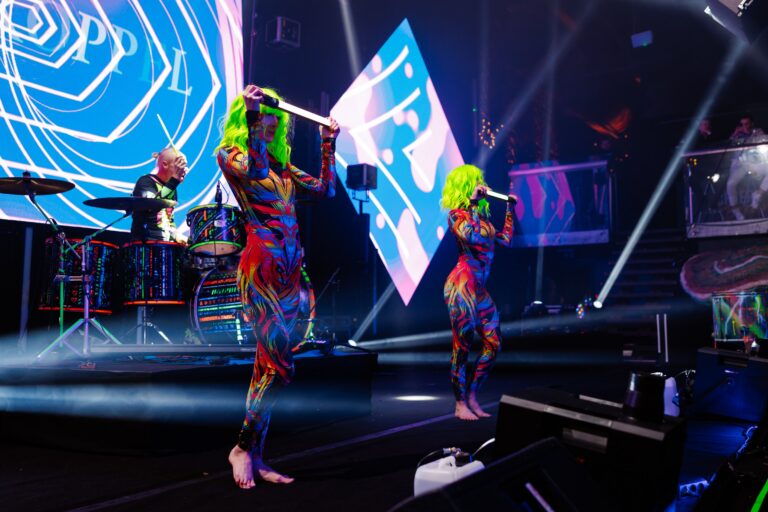 UV trummishow, neon tantsijad, tallinn
